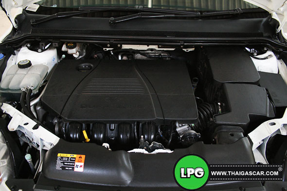 ford new focus ห้องเครื่องยนต์