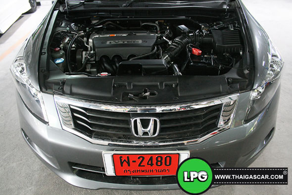 new accord g8 ห้องเครื่องที่ติดตั้งหัวฉีดแล้ว