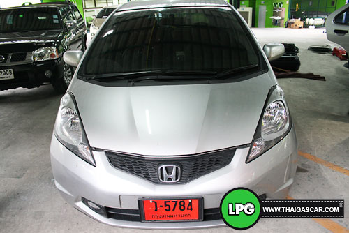 new jazz ติดแก๊ส