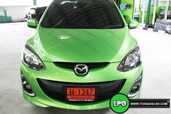 mazda 2 ติดแก๊ส