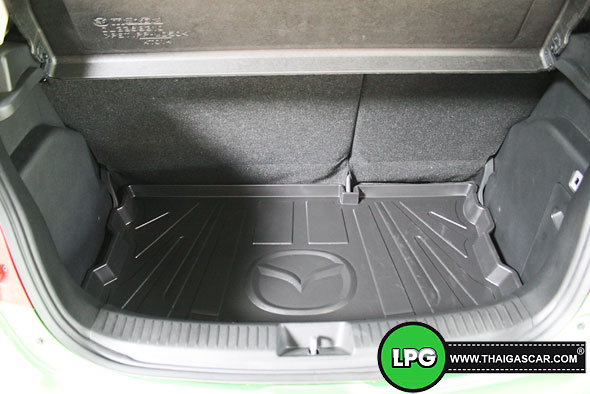 mazda 2 ติดแก๊ส