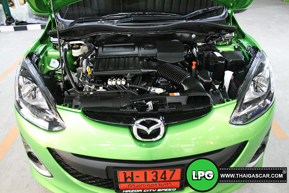 mazda 2 ติดแก๊ส