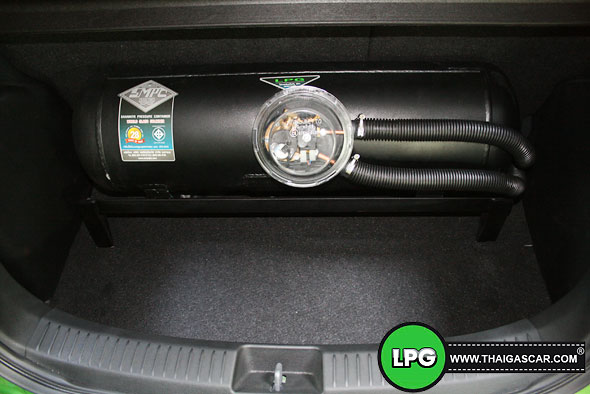 mazda 2 ติดแก๊ส