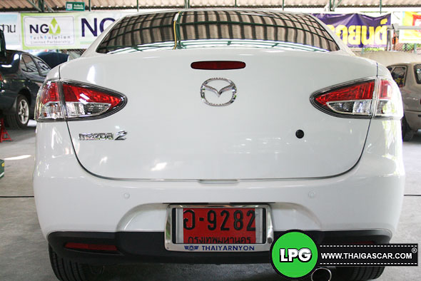 mazda 2 ติดแก๊ส