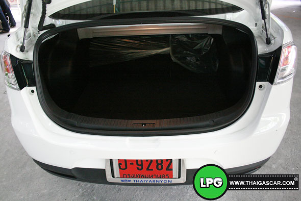 mazda 2 ติดแก๊ส