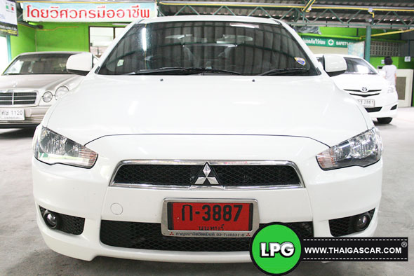 mitsubishi laner ex รอติดตั้งแก๊สรถยนต์