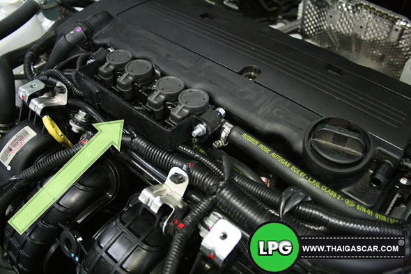 mitsubishi laner ex ห้องเครื่องเมื่อใส่รางหัวฉีดแก๊ส 4
