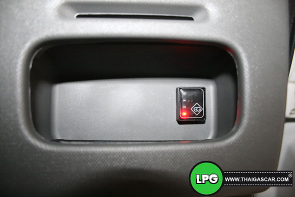 proton exora ติดแก๊ส