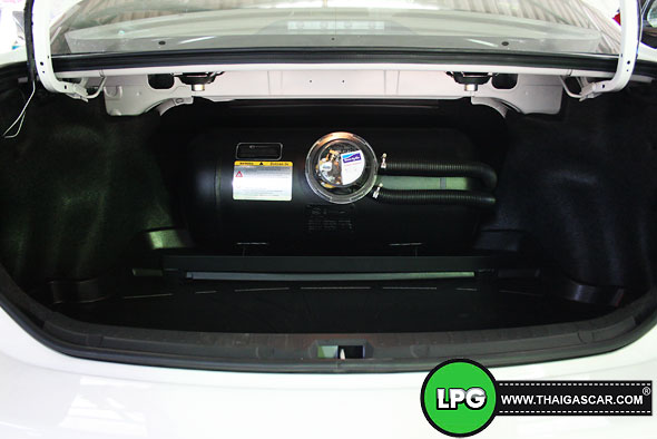 toyota altis dualvvti 1.6 ถังแก๊ส LPG ด้านหน้า