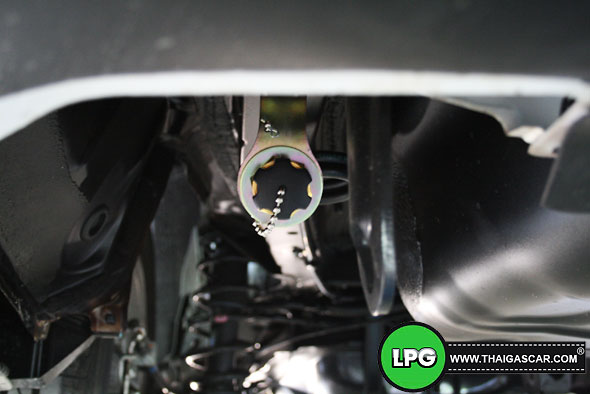 toyota altis dualvvti 1.6 หัวเติมแก๊สใตัท้องรถ