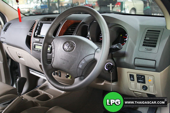 fortuner ติดแก๊ส 03