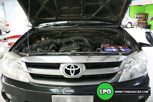 fortuner ติดแก๊ส