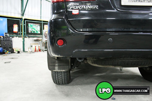 fortuner ติดแก๊ส