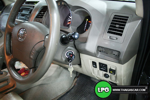 fortuner ติดแก๊ส