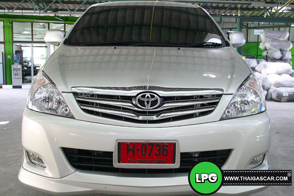 toyota innova ติดแก๊ส