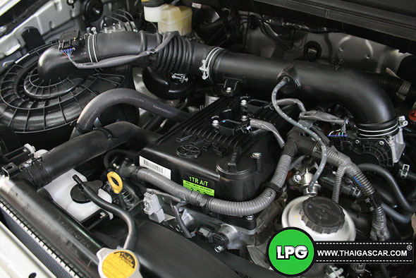 toyota innova ติดแก๊ส
