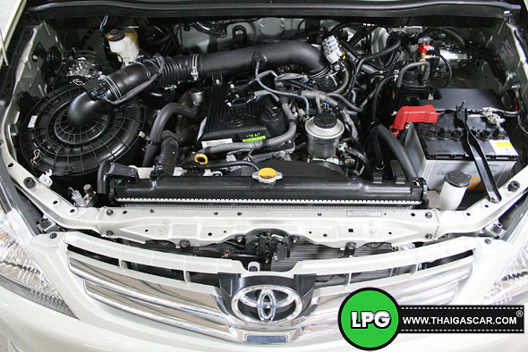 toyota innova ติดแก๊ส