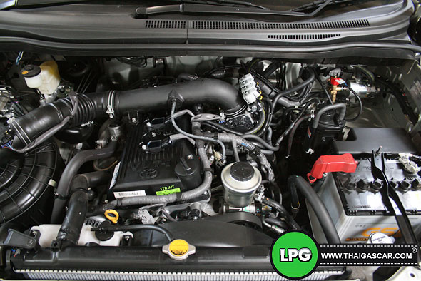 toyota innova ติดแก๊ส