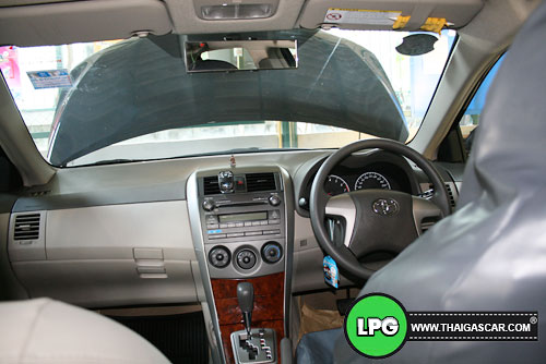 new altis ติดแก๊ส