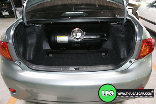 new altis ติดแก๊ส