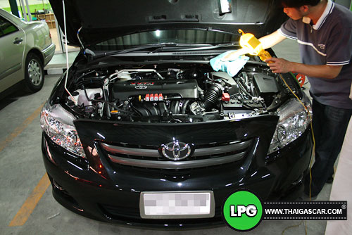 new altis ติดแก๊ส